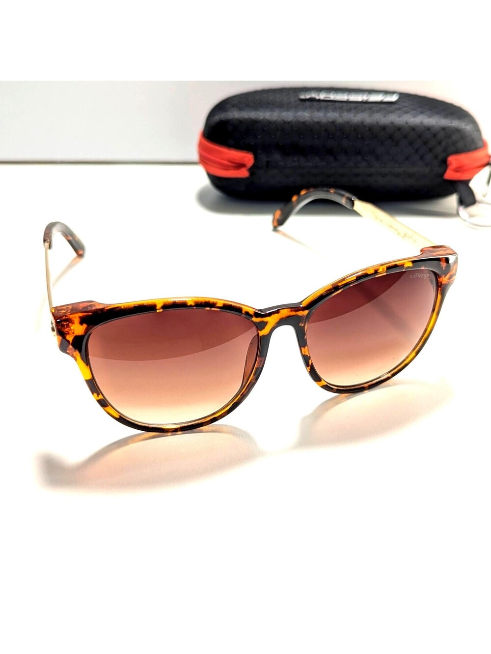 Levis Womens Sunglasses LEV104W Tortoise Golden Frame Purple Lenses Size: 55[]16